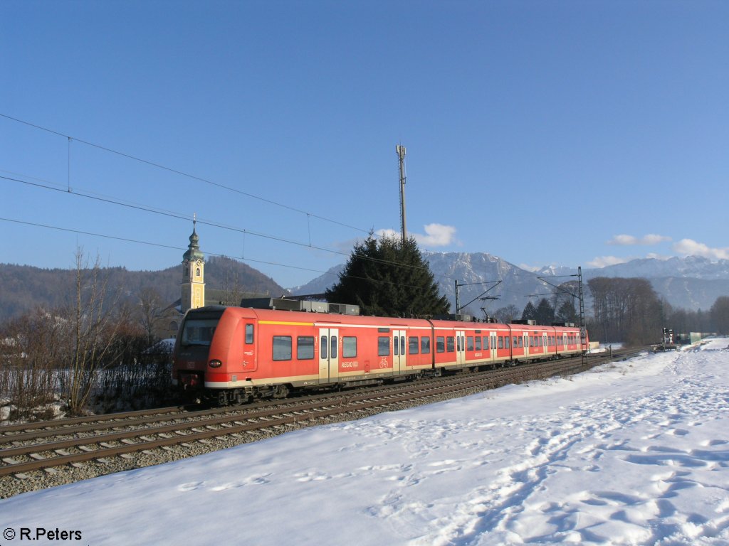 425 143 auf dem Rckweg nach Rosenheim bei Niederaudorf. 18.02.10