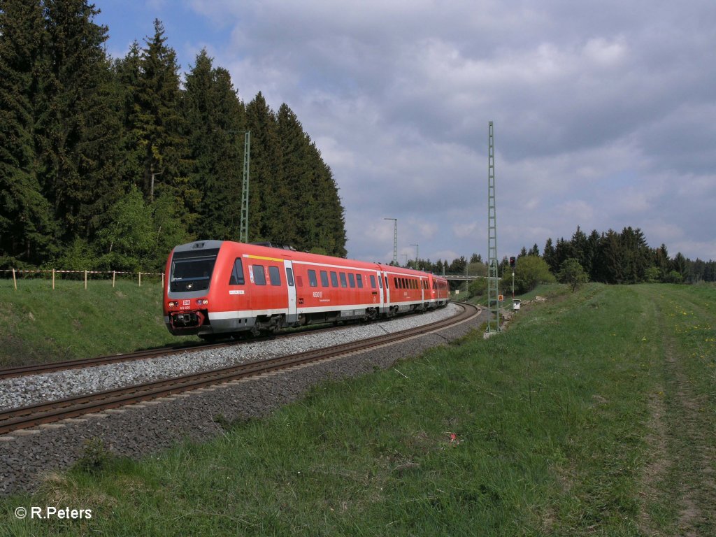 612 020 als IRE Nrnberg bei Fhring. 05.05.11