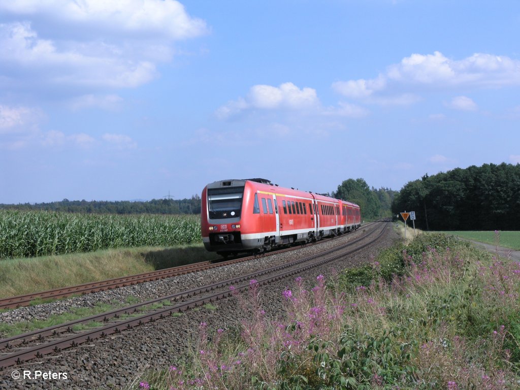 612 097-6 zieht bei Oberteich als RE 3694 Gera . 18.08.08
