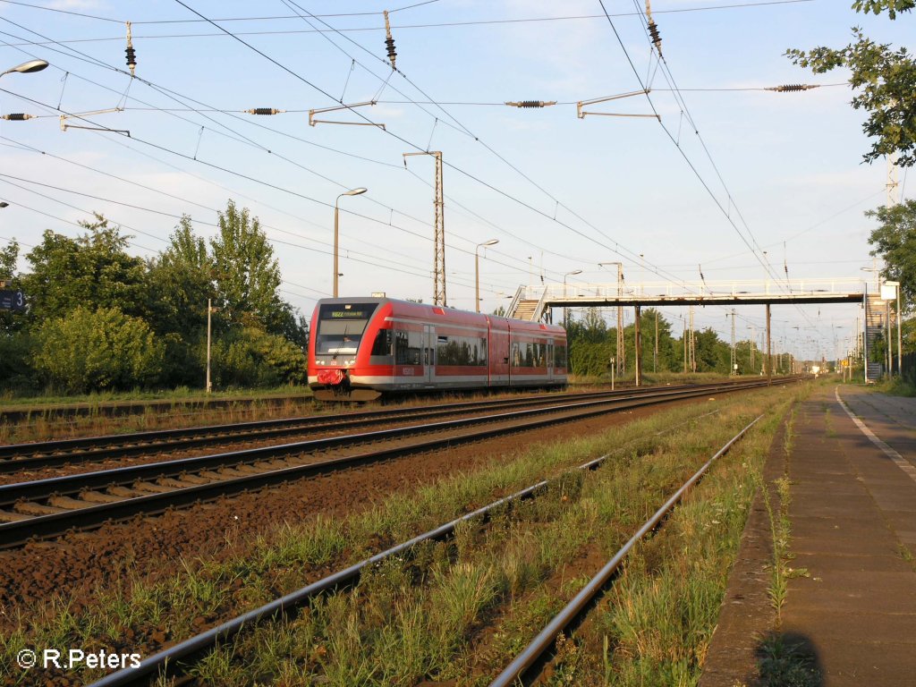 646 013 erreicht Saarmund mit einer RB22 Potsdam HBF. 17.08.08