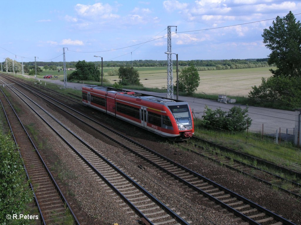 946 023 verlsst Saarmund mit einer RB Bln. Schneweide. 24.05.09