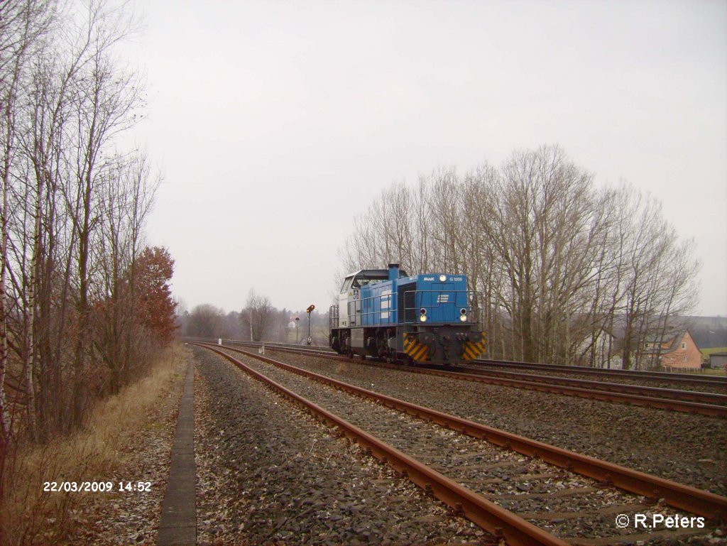 D05 rollt solo bei Schnfeld in Richtung Marktredwitz. 22.03.09