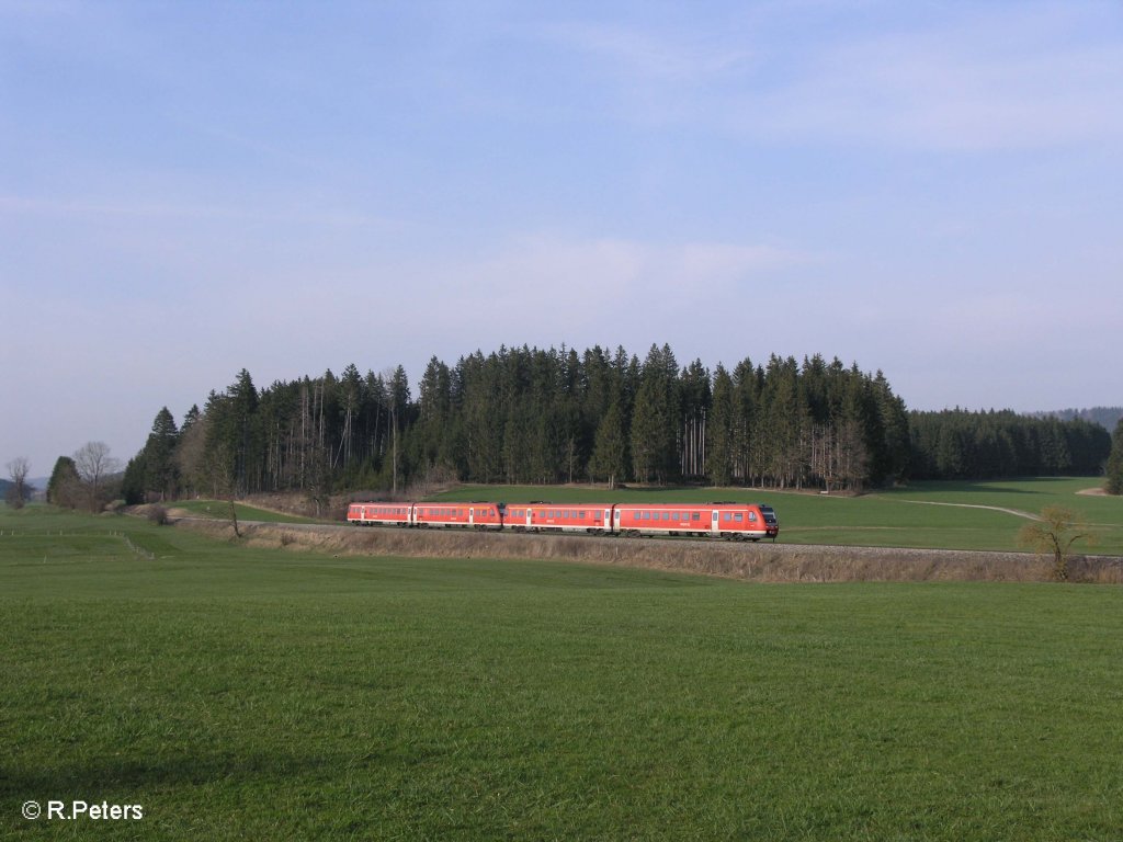 Ein 612er sdlich von Memmingen auf den Weg nach Kempten. 08.04.09