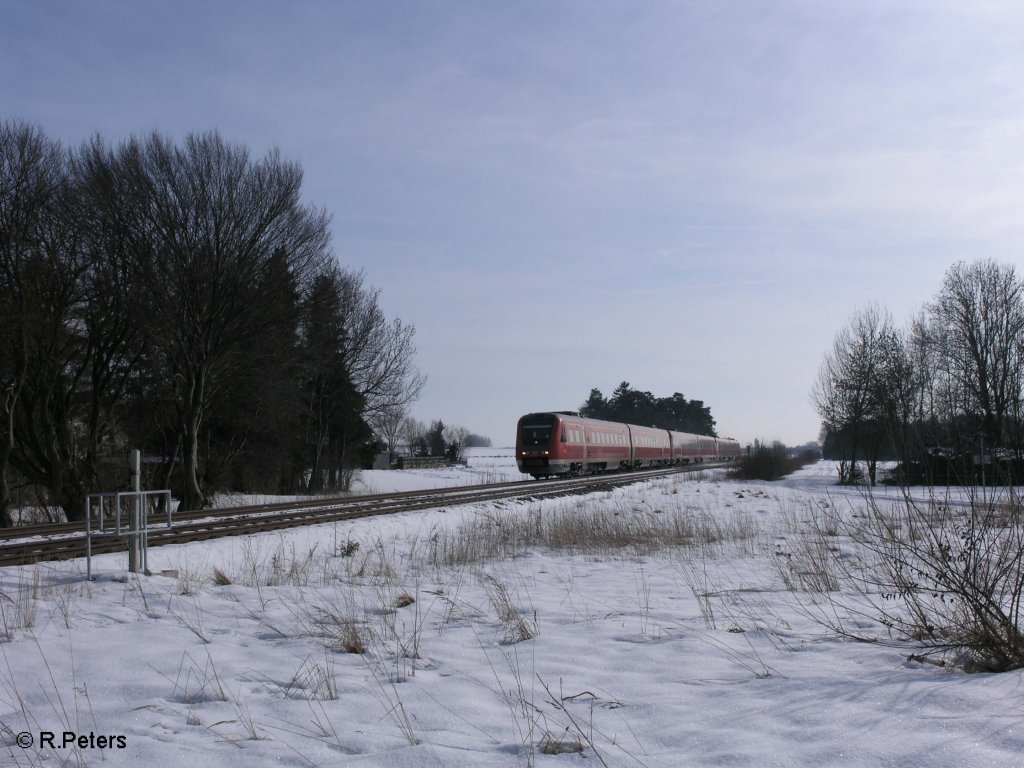 Eine 3-Fach Traktion als RE Nrnberg bei Dillishausen. 25.02.09