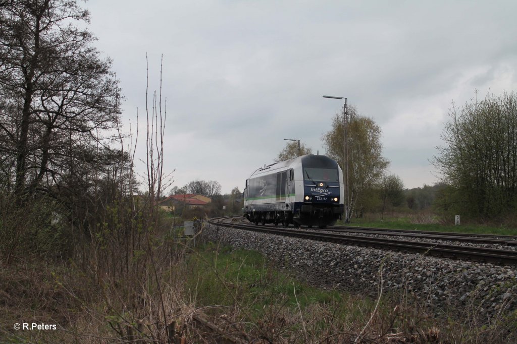 Letzte weiche bevor es ber Gleis 2 einmal durch den ganzen Bahnhof geht.