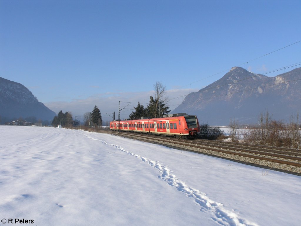 Nachschuss von 425 143 bei Niederaudorf.