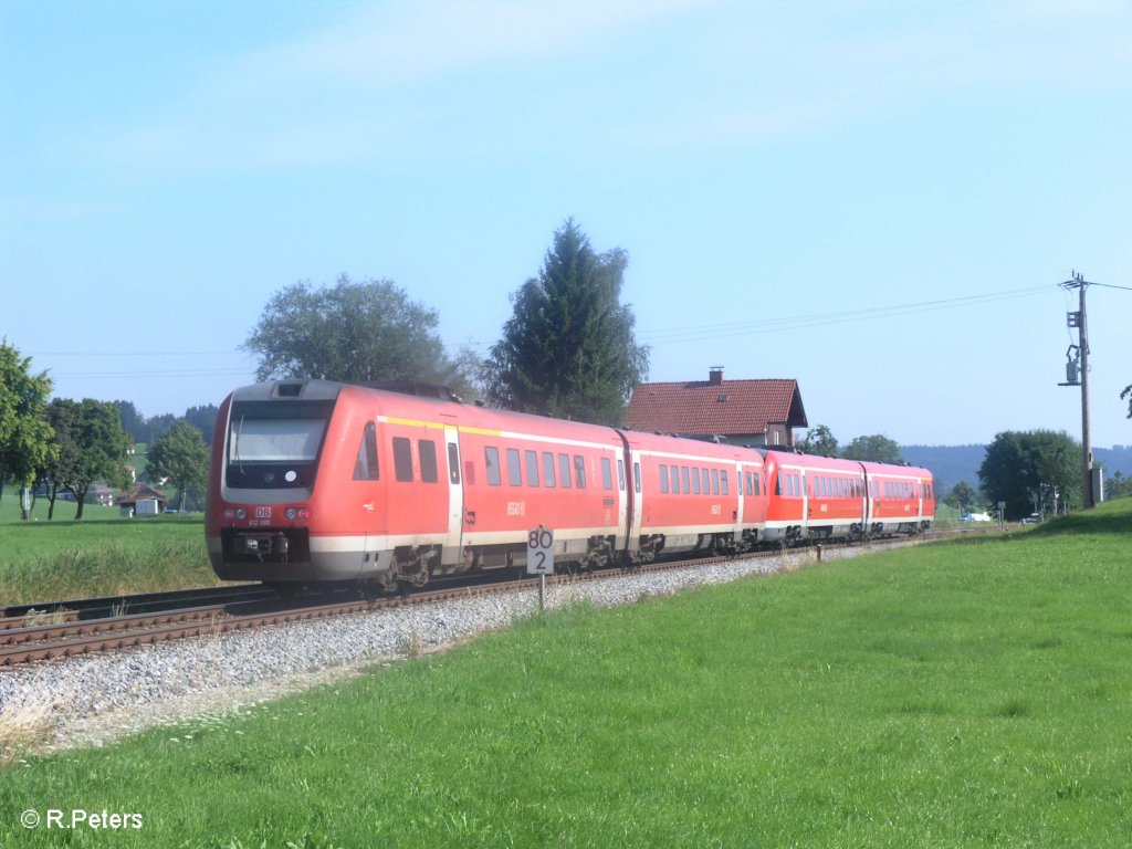 Nachschuss von 612 081 und 080 bei Flecken mit RE32735 Buchloe. 01.08.09
