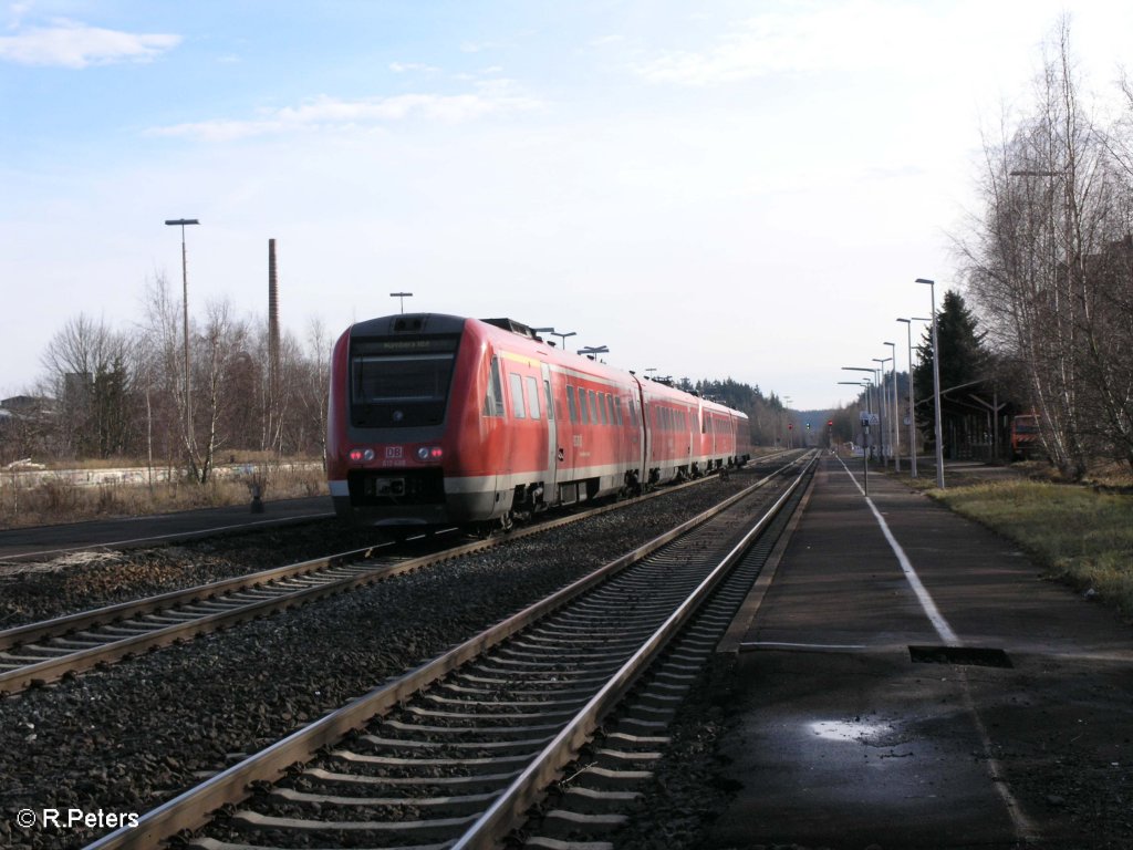 Nachschuss von 612 488-7 und 612 492-9 als RE 3784/3456 Nrnberg in Wunsiedel-Holenbrunn. 29.11.09
