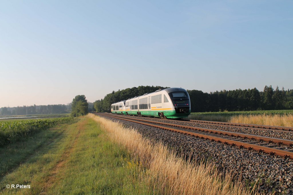 Nachschuss auf VT19 + VT11 als VBG81107 Marktredwitz - Regensburg bei Oberteich. 17.07.13