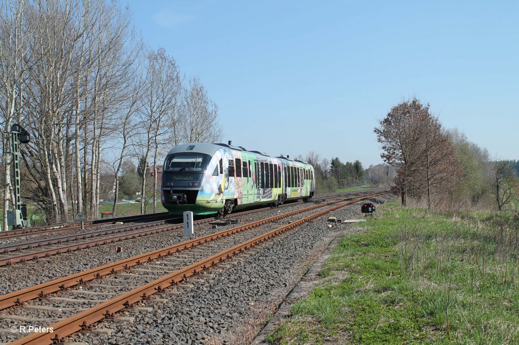 Nachschuss von VT04 als VBG81110 Schwandorf - Marktredwitz bei Schnfeld. 25.04.13