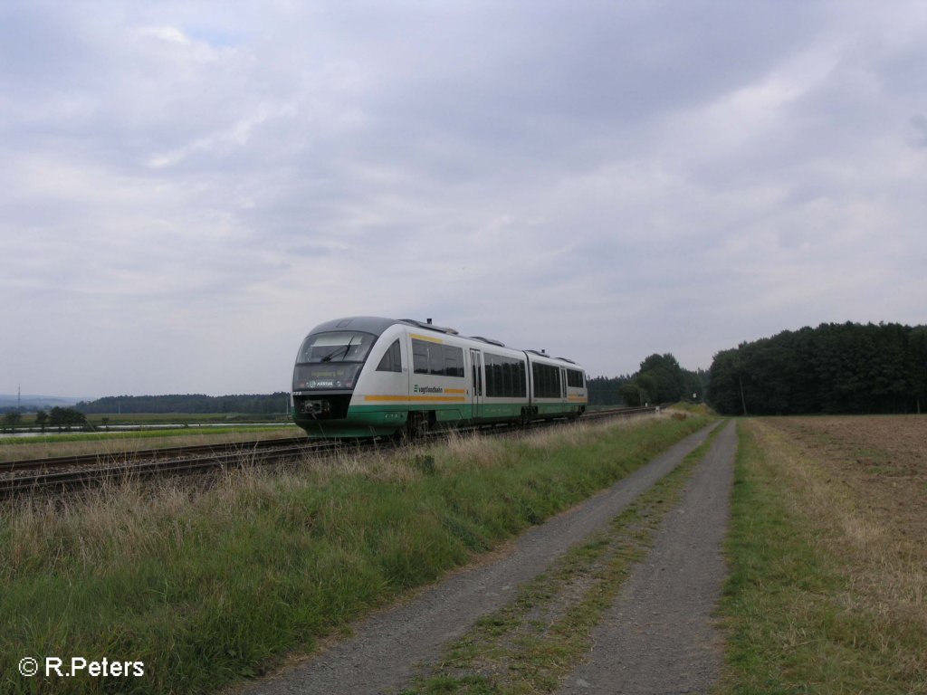 Nachschuss von VT21 bei Oberteich auf dem Weg nach Regensburg. 12.09.08