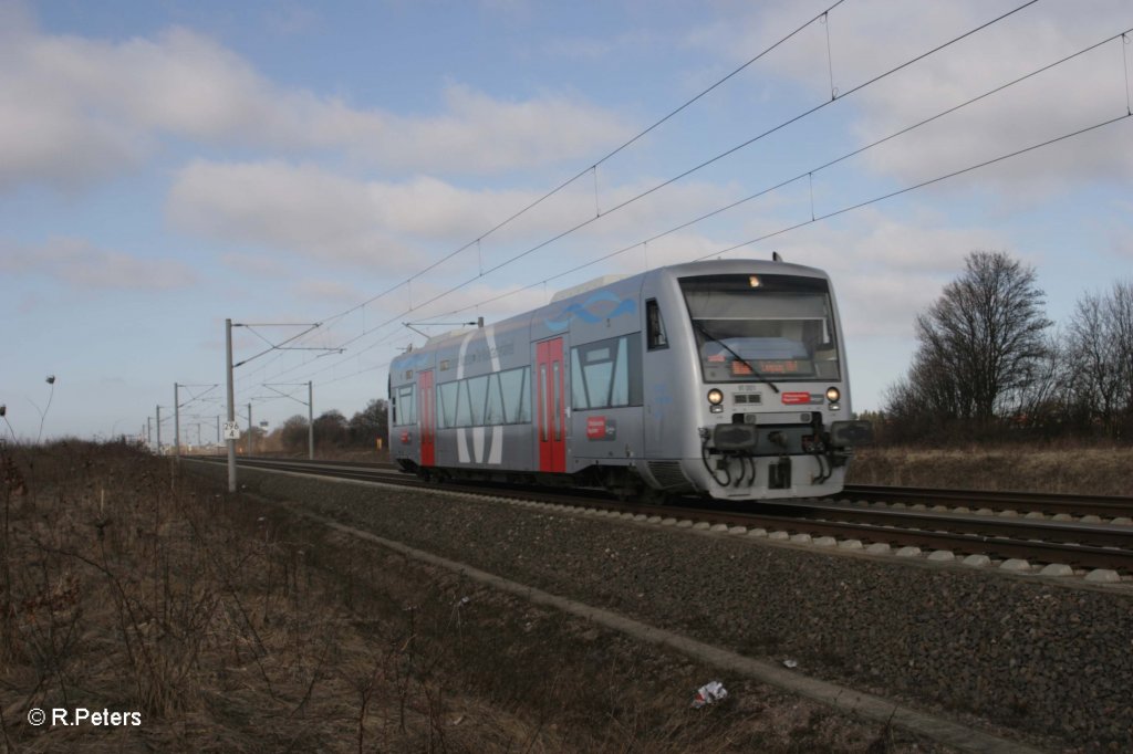 VT001 auf dme Weg nach Leipzig HBF bei Leipzig-Halle Flughafen. 06.03.11