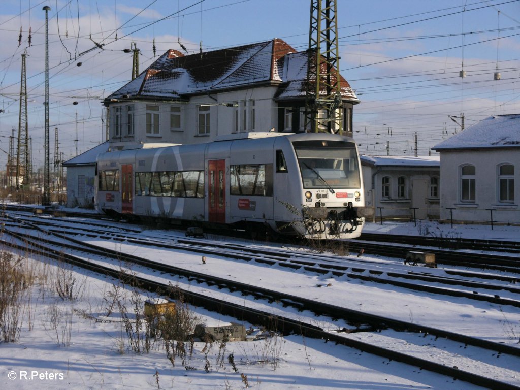 Vt013 fhrt in Leipzig HBf als MRB 2 88524 aus Borna ein. 21.12.09
