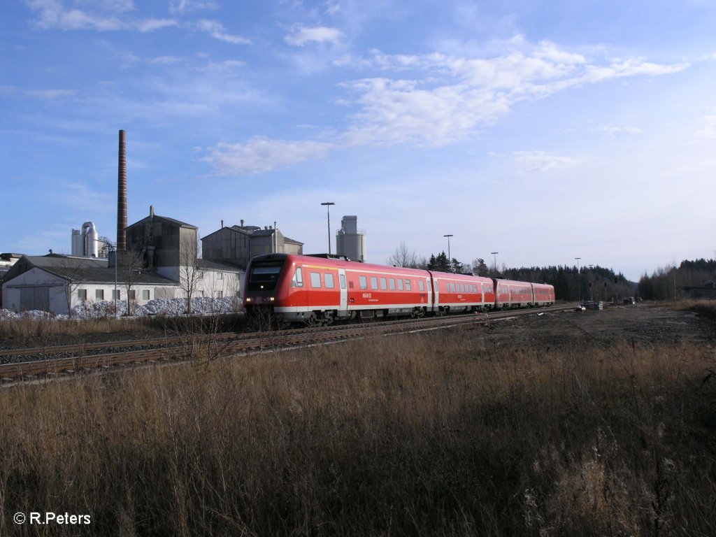 Zwei unbekannte 612er auf den Weg nach Dresden in Wunsiedel-Holenbrunn. 29.11.09