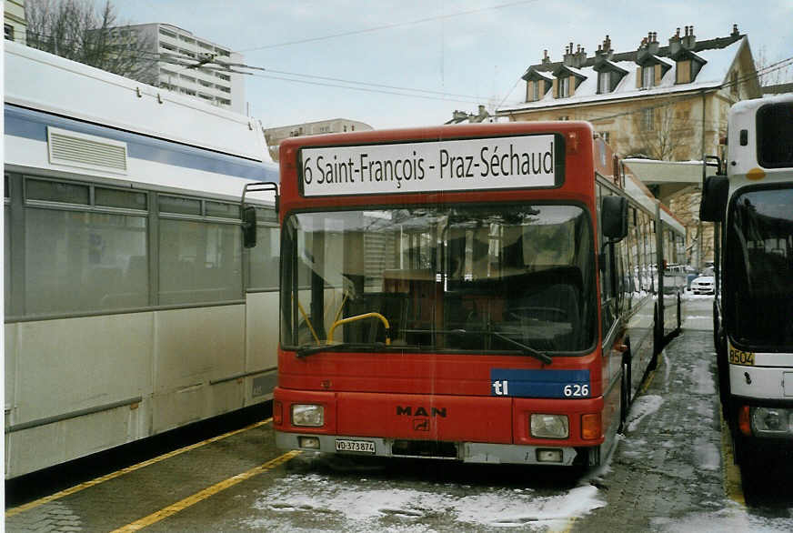 (03'709) - TL Lausanne - Nr. 626 - MAN (ex VAG D-Freiburg Nr. 611) am 6. Mrz 2006 in Lausanne, Dpt Borde