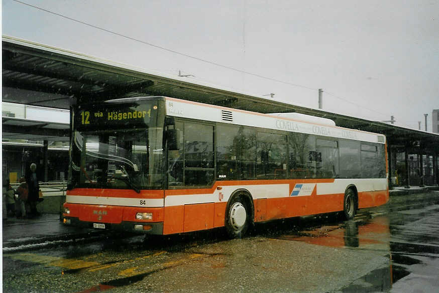 (082'306) - BOGG Wangen b.O. - Nr. 84/SO 22'056 - MAN am 29. Dezember 2005 beim Bahnhof Olten