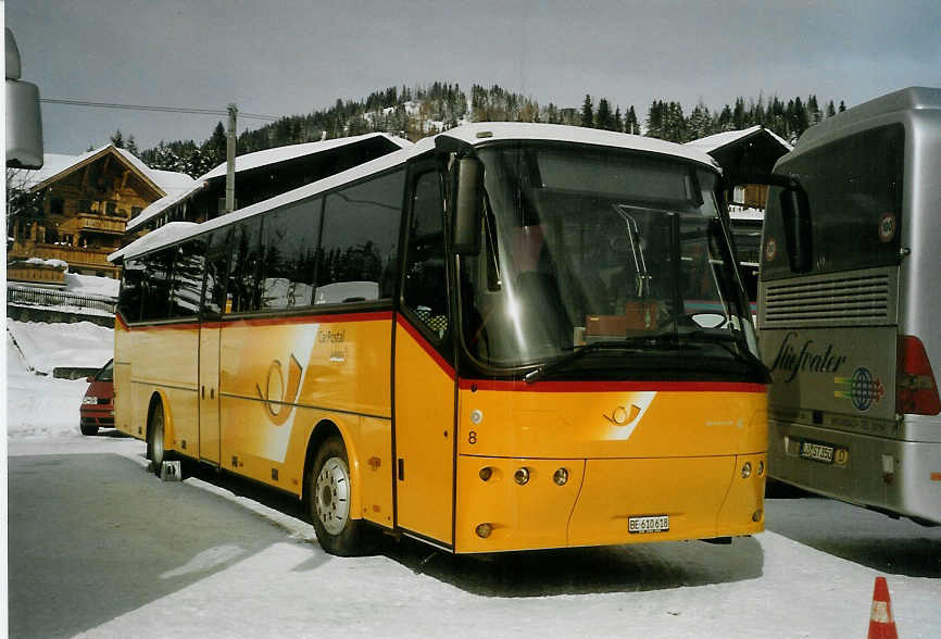 (083'201) - Fischer, Marin - Nr. 8/BE 610'618 - Bova am 19. Februar 2006 beim Bahnhof Saanenmser