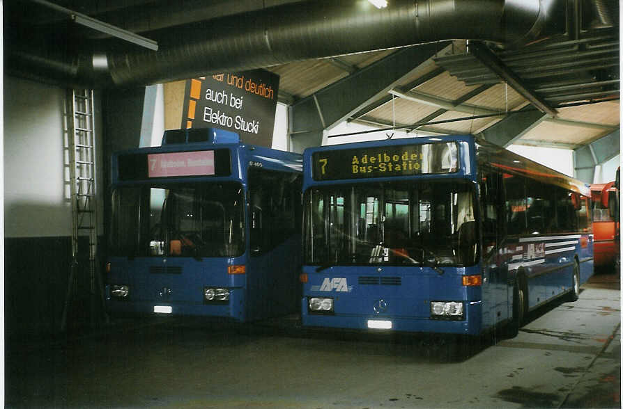 (083'311) - AFA Adelboden - Nr. 17/BE 263'015 - Mercedes (ex Frhlich, Zrich Nr. 603; ex VBZ Zrich Nr. 682) + Nr. 3/BE 26'703 - Mercedes am 24. Februar 2006 im Autobahnhof Adelboden