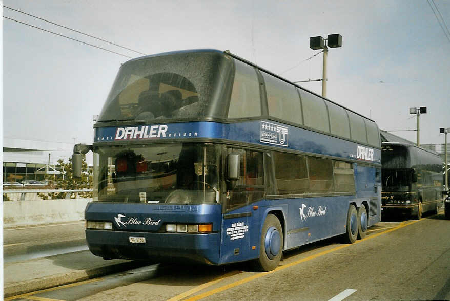 (083'509) - Dhler, Abtwil - SG 1760 - Neoplan am 6. Mrz 2006 in Genve, Aroport