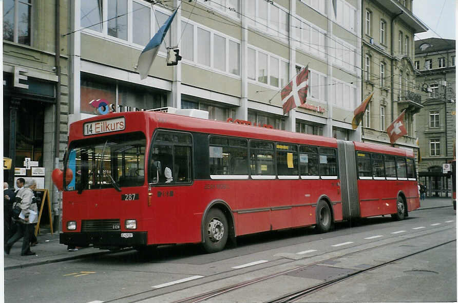 (084'818) - Bernmobil, Bern - Nr. 287/BE 419'287 - Volvo/R&J-Hess-Gangloff am 10. Mai 2006 beim Bahnhof Bern