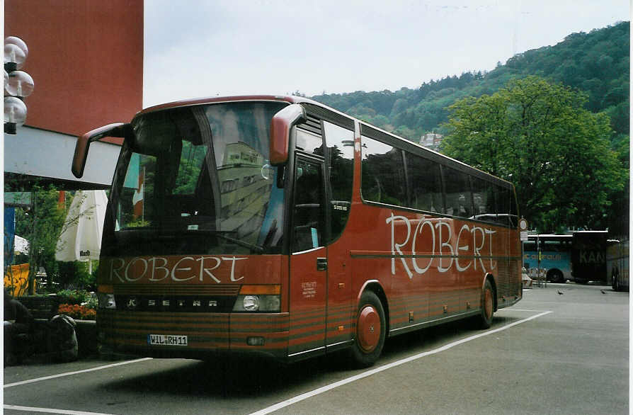 (087'132) - Robert, Thalfang - WIL-RH 11 - Setra am 8. Juli 2006 in Freiburg, Karlsplatz