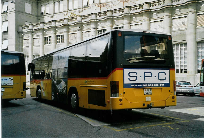 (088'108) - Casutt, Gossau - SG 261'304 - Volvo am 28. Juli 2006 beim Bahnhof St. Gallen