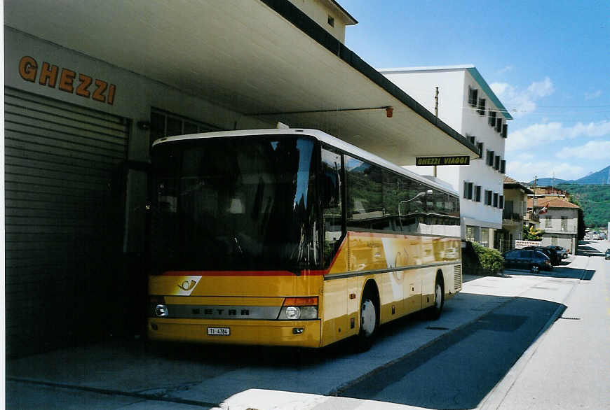 (088'510) - Ghezzi, Rivera - Nr. 4/TI 4784 - Setra am 2. August 2006 in Rivera, Garage