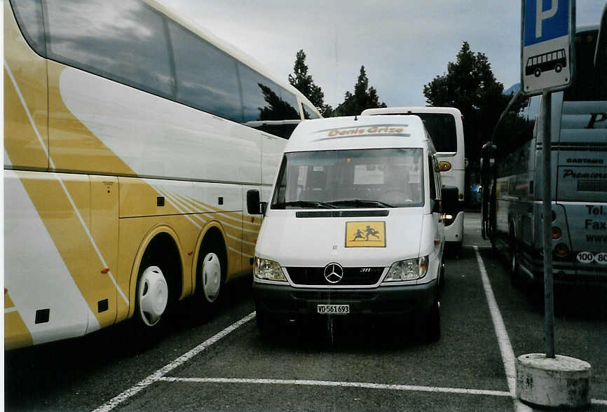 (089'323) - Grize, Avenches - Nr. 8/VD 561'693 - Mercedes am 26. August 2006 in Thun, Seestrasse