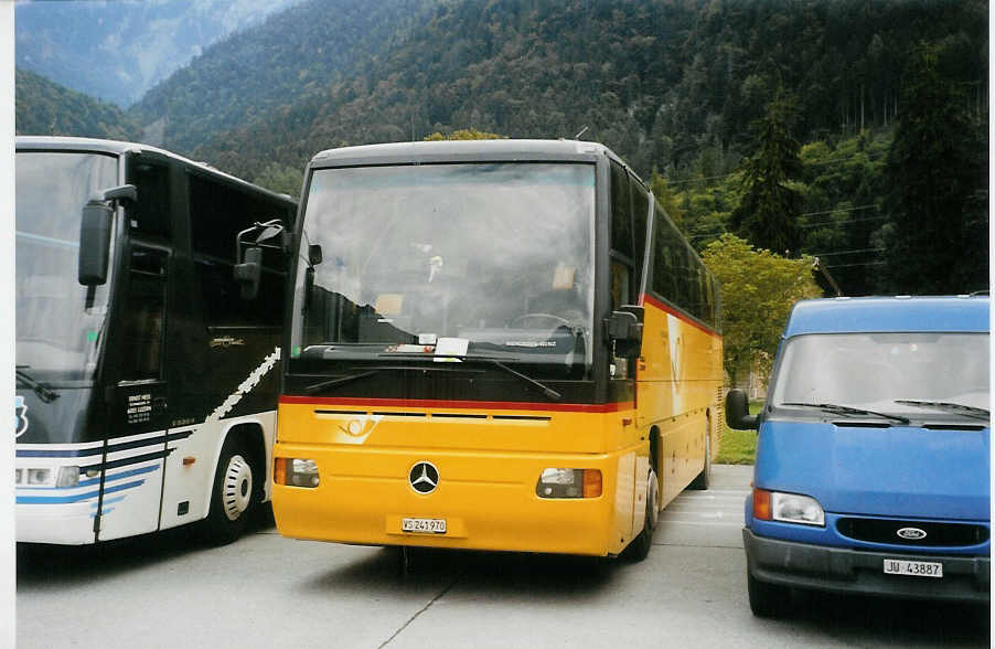 (089'437) - Anthamatten, Saas-Almagell - VS 241'970 - Mercedes (ex PostAuto Oberwallis; ex P 25'111) am 3. September 2006 in Interlaken, Flugplatz