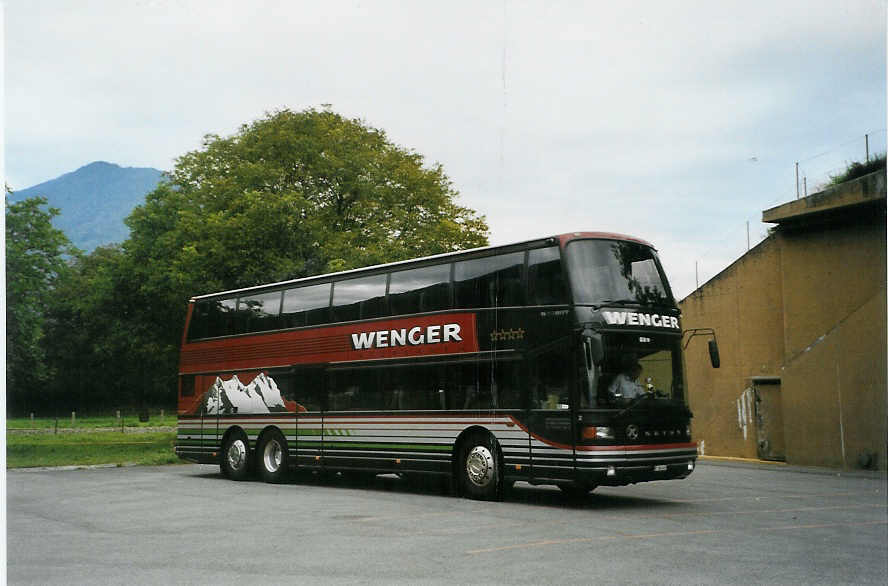 (089'601) - Wenger, Interlaken - Nr. 2/BE 366'467 - Setra am 3. September 2006 in Interlaken, Garage 