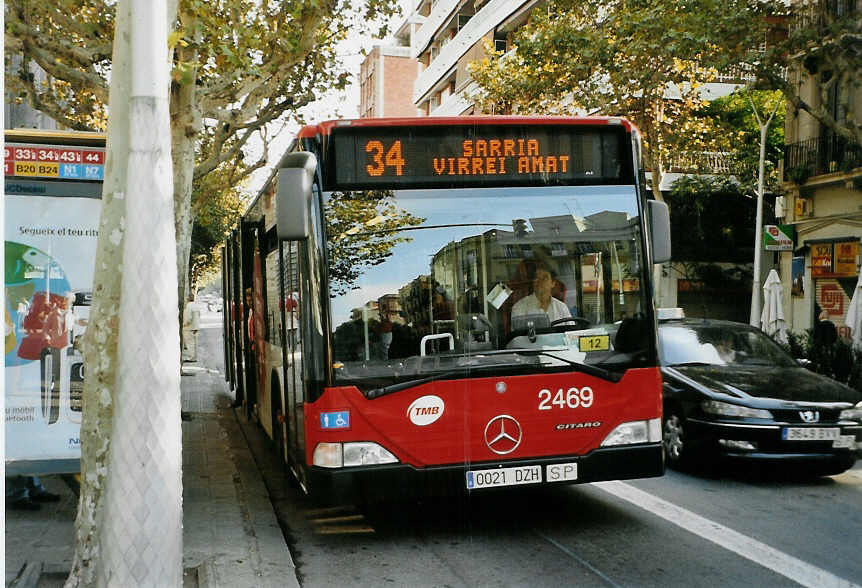 (089'910) - TMB Barcelona - Nr. 2469/0021 DZH - Mercedes am 6. Oktober 2006 in Barcelona, Heilige Familie