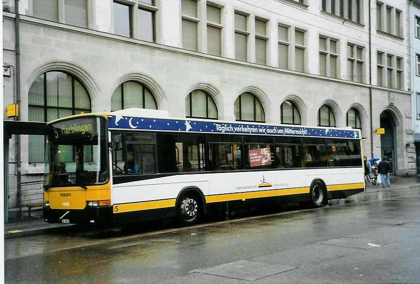 (090'524) - VBSH Schaffhausen - Nr. 5/SH 38'005 - Volvo/Hess am 11. November 2006 beim Bahnhof Schaffhausen