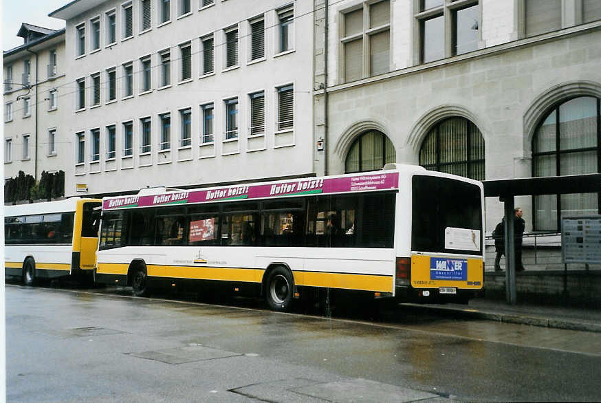 (090'605) - VBSH Schaffhausen - Nr. 6/SH 38'006 - Volvo/Hess am 11. November 2006 beim Bahnhof Schaffhausen