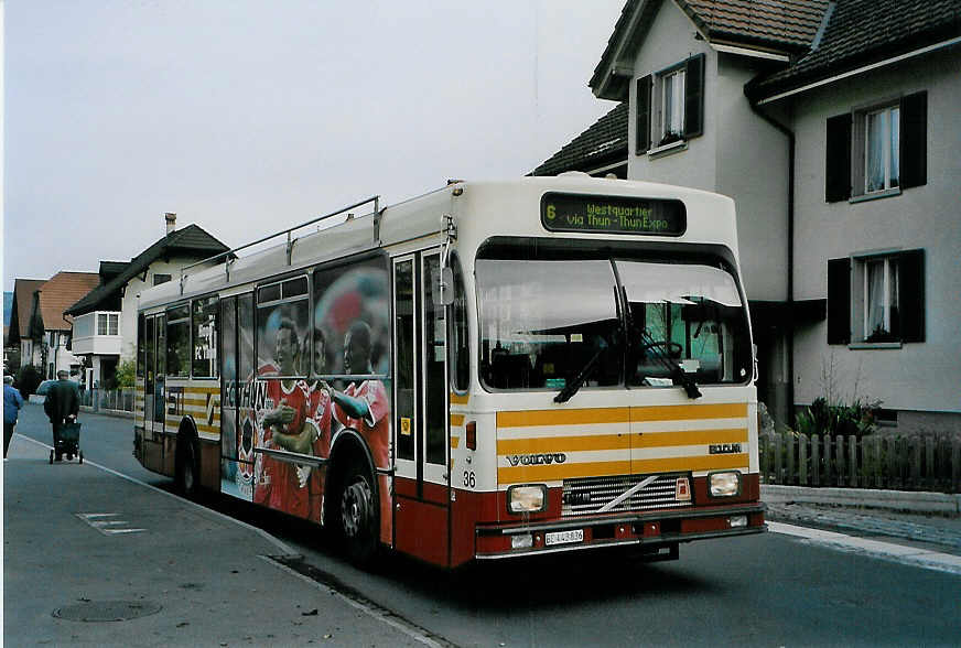 (090'813) - STI Thun - Nr. 36/BE 443'836 - Volvo/R&J (ex SAT Thun Nr. 36) am 24. November 2006 in Thun-Lerchenfeld, Forstweg