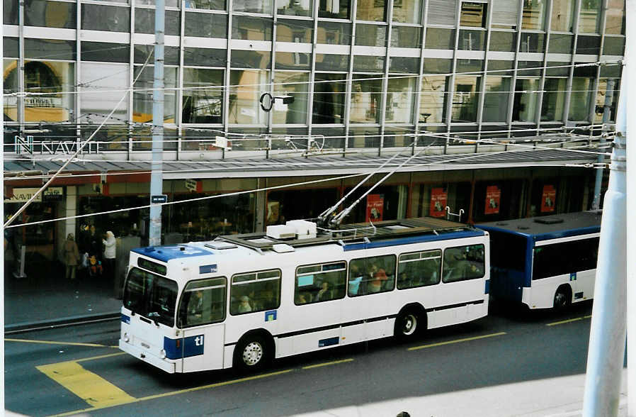 (093'623) - TL Lausanne - Nr. 774 - NAW/Lauber Trolleybus am 7. April 2007 in Lausanne, Rue Neuve