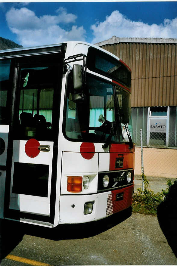 (093'815) - TPF Fribourg - Nr. 9 - Volvo/Van Hool (ex GFM Fribourg Nr. 9) am 9. April 2007 in Biel, Rattinbus (Teilaufnahme)