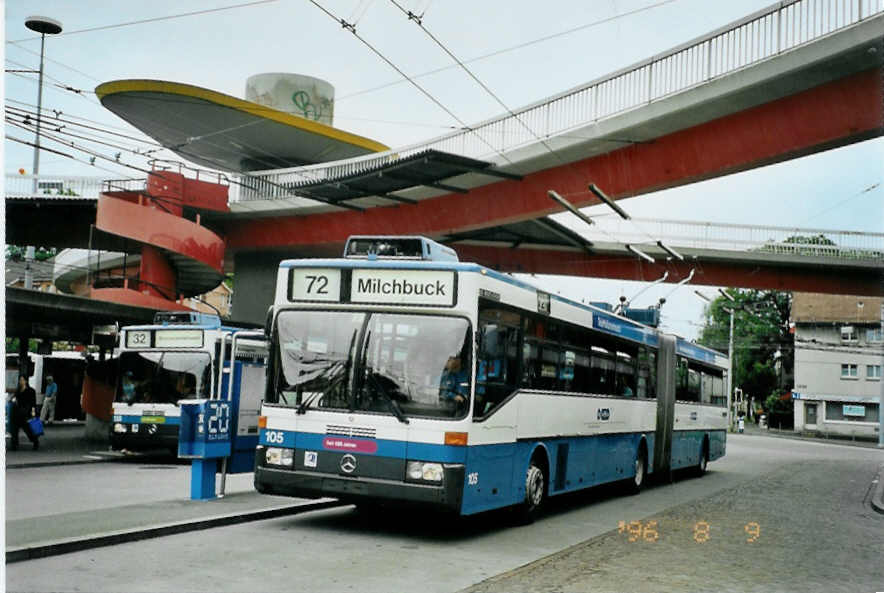 (094'702) - VBZ Zrich - Nr. 105 - Mercedes Gelenktrolleybus am 26. Mai 2007 in Zrich, Bucheggplatz