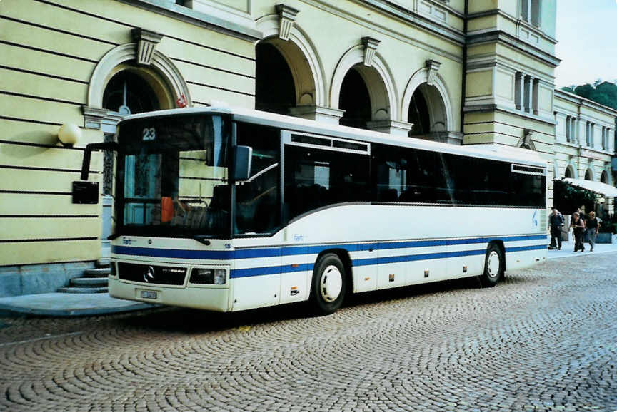 (099'735) - FART Locarno - Nr. 18/TI 53'418 - Mercedes am 3. Oktober 2007 beim Bahnhof Bellinzona