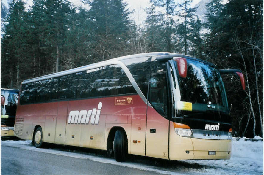 (103'119) - Marti, Kallnach - Nr. 8/BE 572'208 - Setra am 6. Januar 2008 in Adelboden, Unter dem Birg