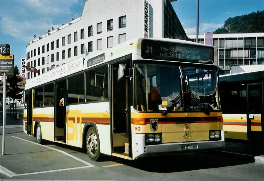 (108'412) - STI Thun - Nr. 60/BE 452'460 - Mercedes/R&J am 22. Juni 2008 beim Bahnhof Thun