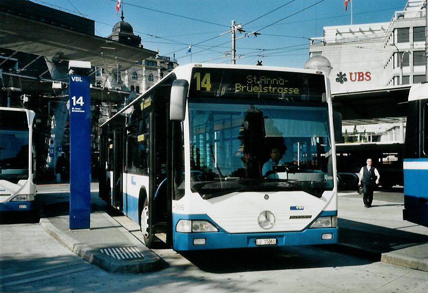 (109'226) - VBL Luzern - Nr. 566/LU 15'061 - Mercedes (ex Gowa, Luzern Nr. 66) am 16. Juli 2008 beim Bahnhof Luzern