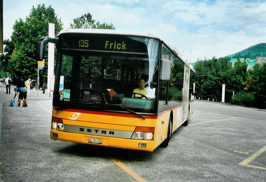 (109'536) - PostAuto Nordschweiz - Nr. 21/AG 304'555 - Setra am 20. Juli 2008 beim Bahnhof Frick