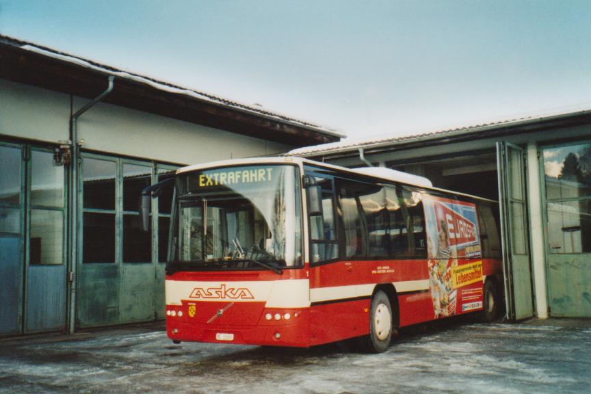 (112'824) - ASKA Aeschi - Nr. 1/BE 26'869 - Volvo am 13. Dezember 2008 in Aeschi, Garage