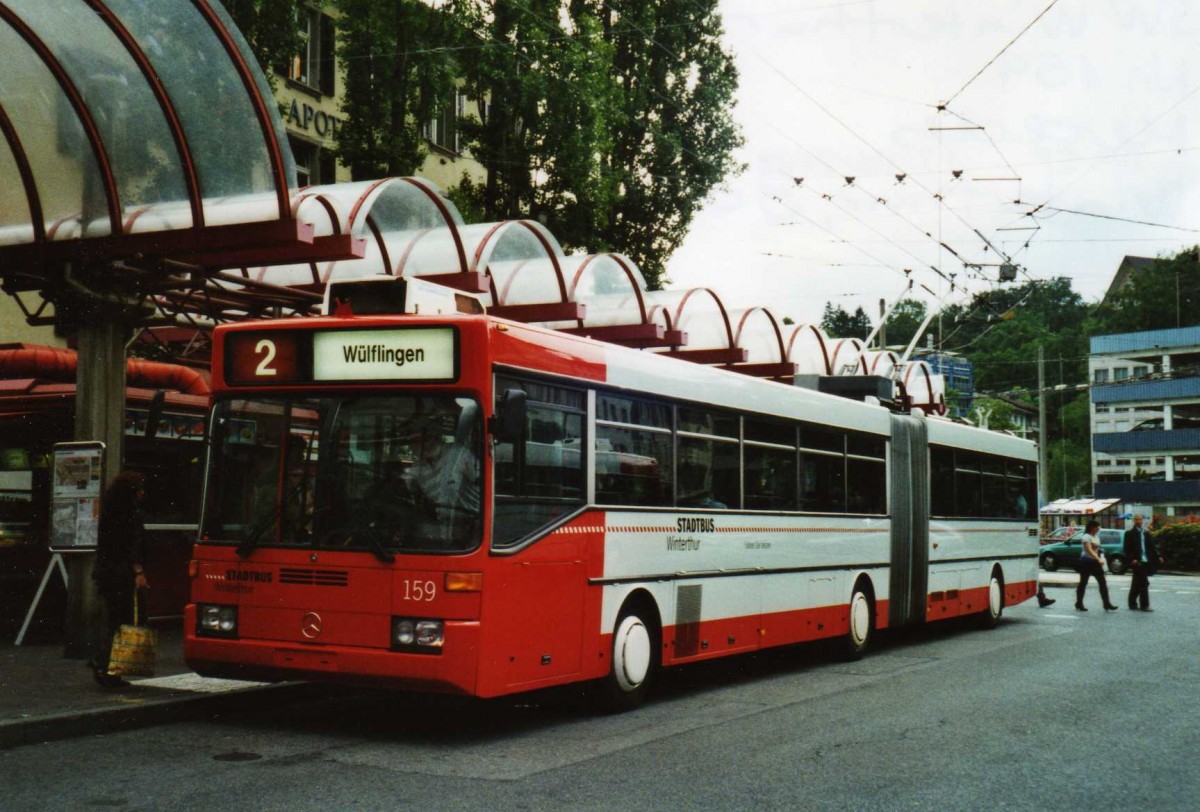 (117'304) - SW Winterthur - Nr. 159 - Mercedes Gelenktrolleybus am 6. Juni 2009 beim Hauptbahnhof Winterthur