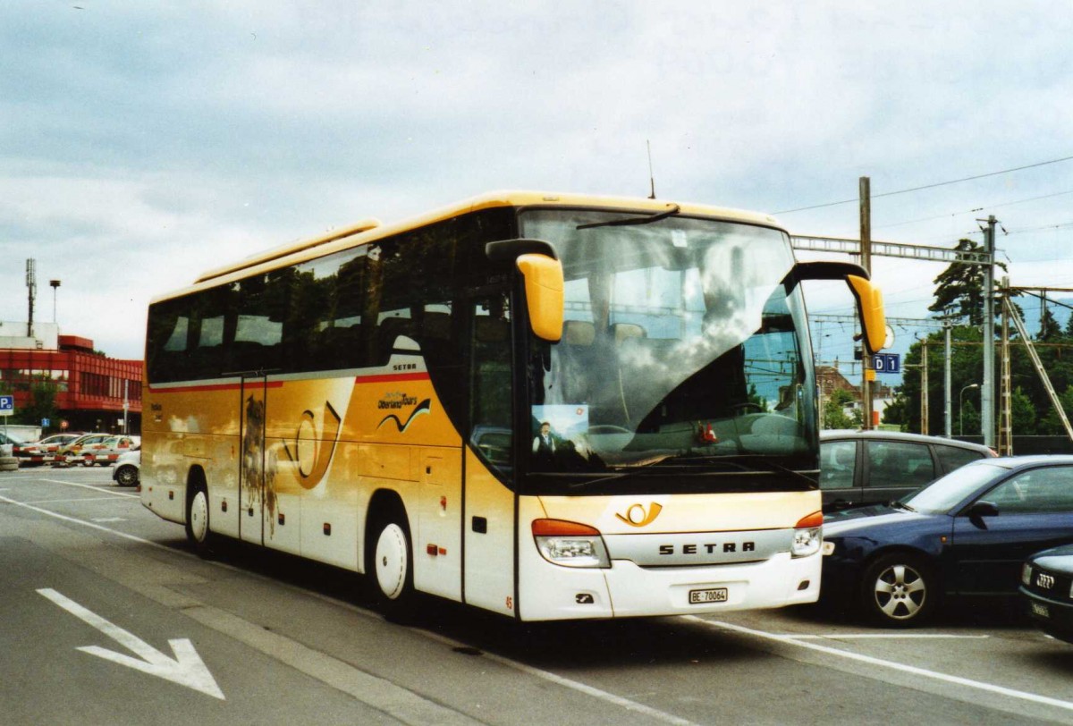 (117'834) - Oberland Tours, Grindelwald - Nr. 45/BE 70'064 - Setra (ex Vorfhrfahrzeug) am 24. Juni 2009 in Thun, CarTerminal