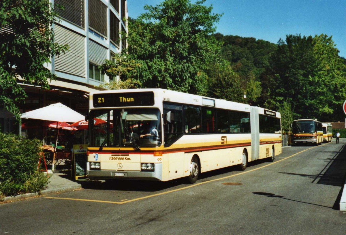 (120'817) - STI Thun - Nr. 66/BE 371'366 - Mercedes am 31. August 2009 bei der Schifflndte Thun