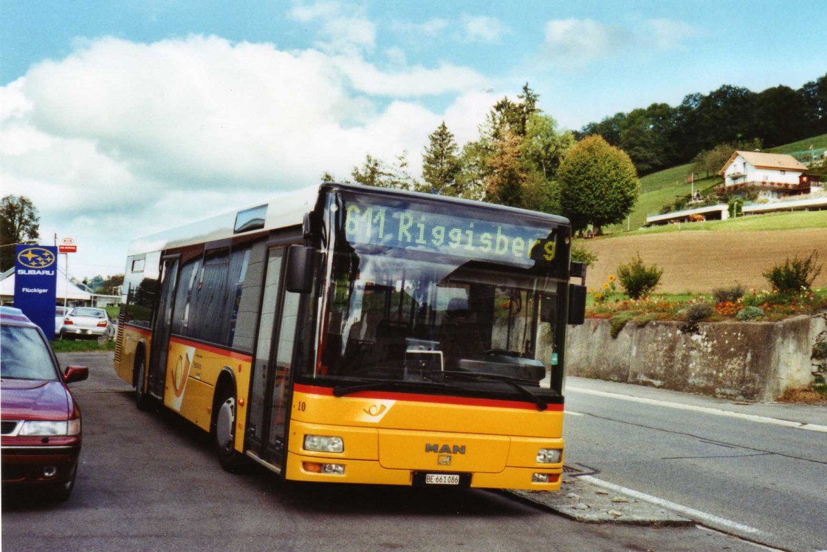 (121'208) - Engeloch, Riggisberg - Nr. 10/BE 661'086 - MAN (ex ASKA Aeschi Nr. 8) am 14. September 2009 in Riggisberg, Garage