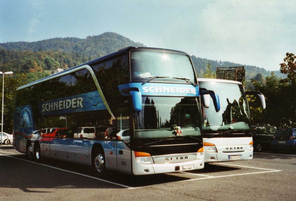 (121'331) - Schneider, Langendorf - SO 20'660 - Setra am 24. September 2009 in Thun, Seestrasse