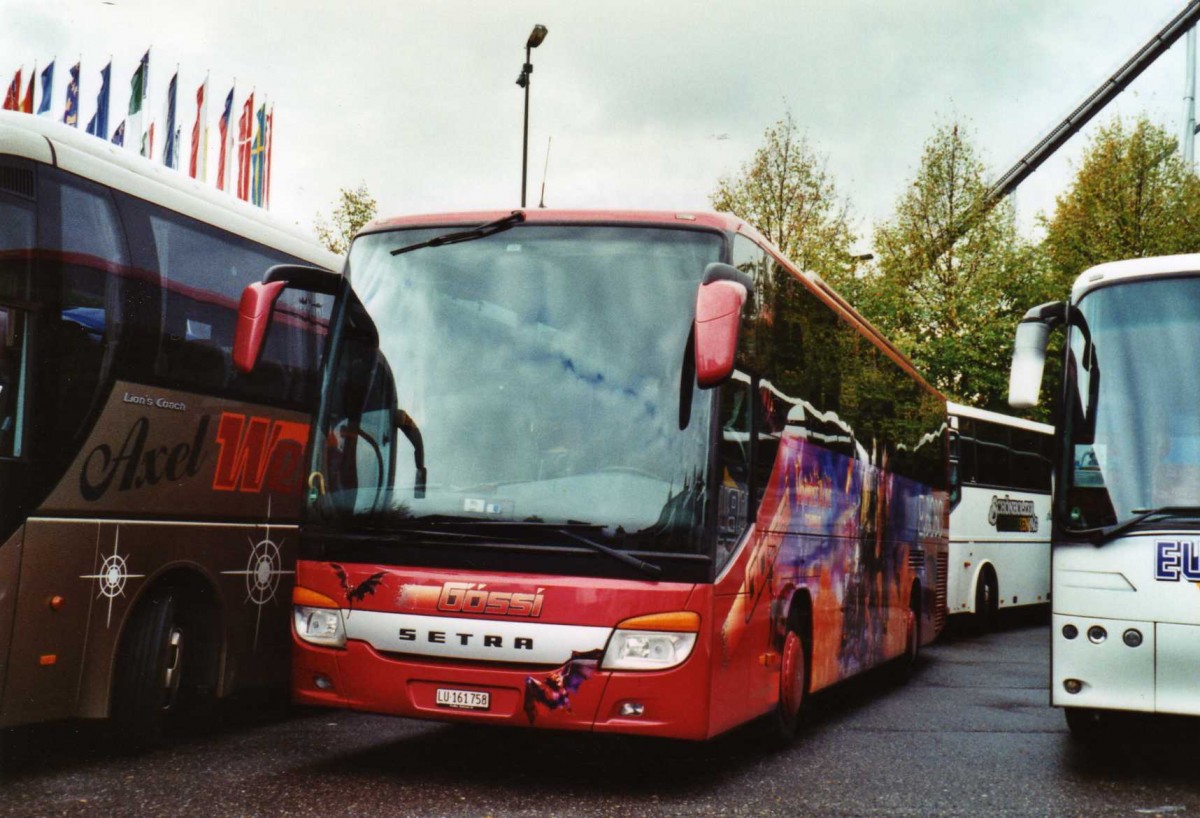 (121'433) - Aus der Schweiz: Gssi, Horw - LU 161'758 - Setra am 18. Oktober 2009 in Rust, Europapark