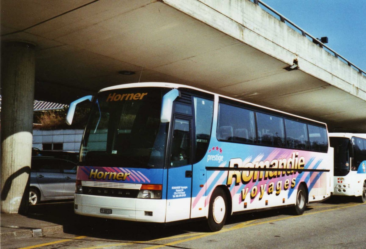 (124'913) - Horner, Tafers - Nr. 3/FR 300'503 - Setra am 13. Mrz 2010 in Genve, Aroport